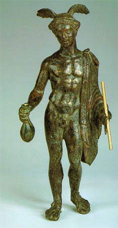Estatua de Mercurio con una bursa en la mano derecha, semejante a como debía ser el monedero romano de lino encontrado en Mérida