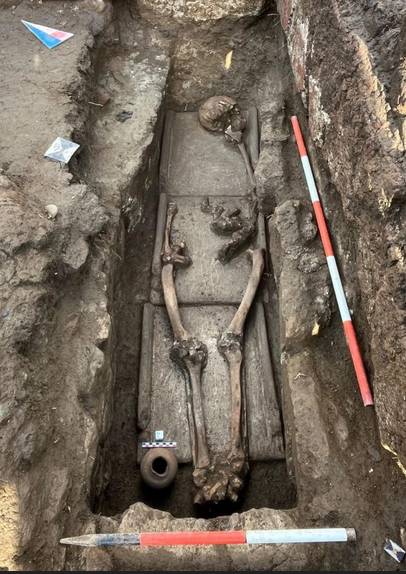 Una de las tumbas desenterradas en Liternum