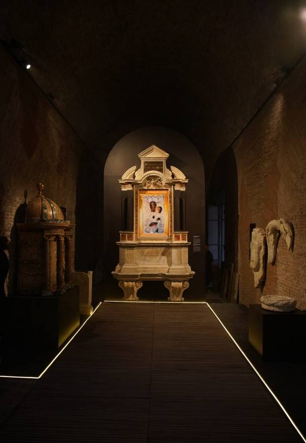 Reconstrucci&oacute;n del ed&iacute;culo del siglo XVIII