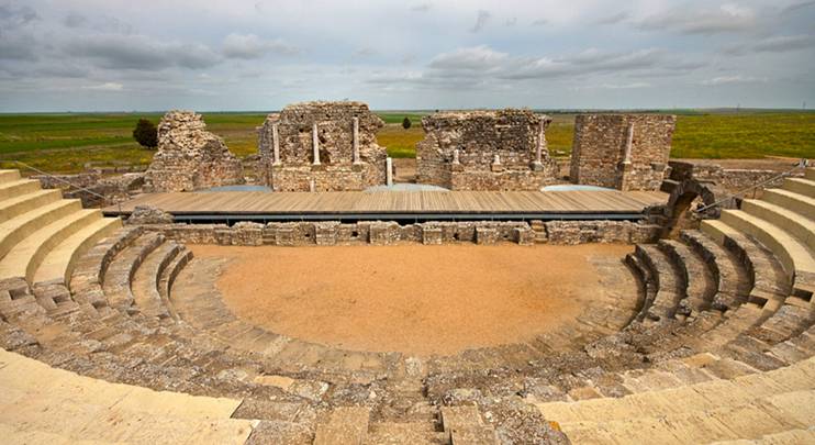 Teatro romano de Regina, una de las sedes del Festival de Teatro de M&eacute;rida